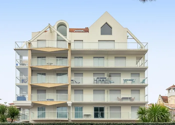 Claire-1 By Interhome